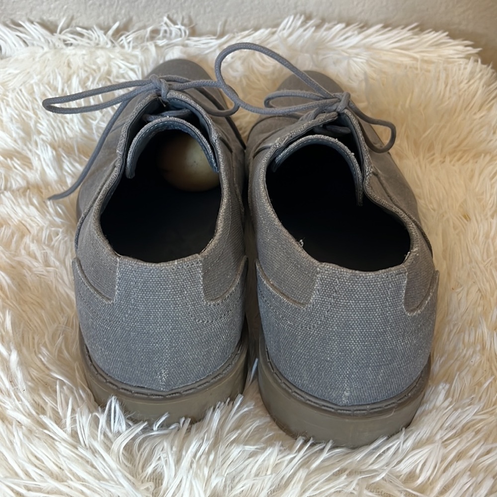 Men's Calvin Klein Grey Dress Shoes- SIZE 11.5 - Picture 3 of 6